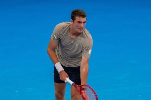 Fonseca conhece seu caminho no Australian Open e pode cruzar com Sinner