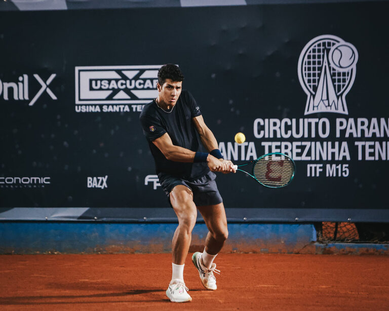 Mateus Alves vence final brasileira e levanta troféu do ITF M15 Maringá